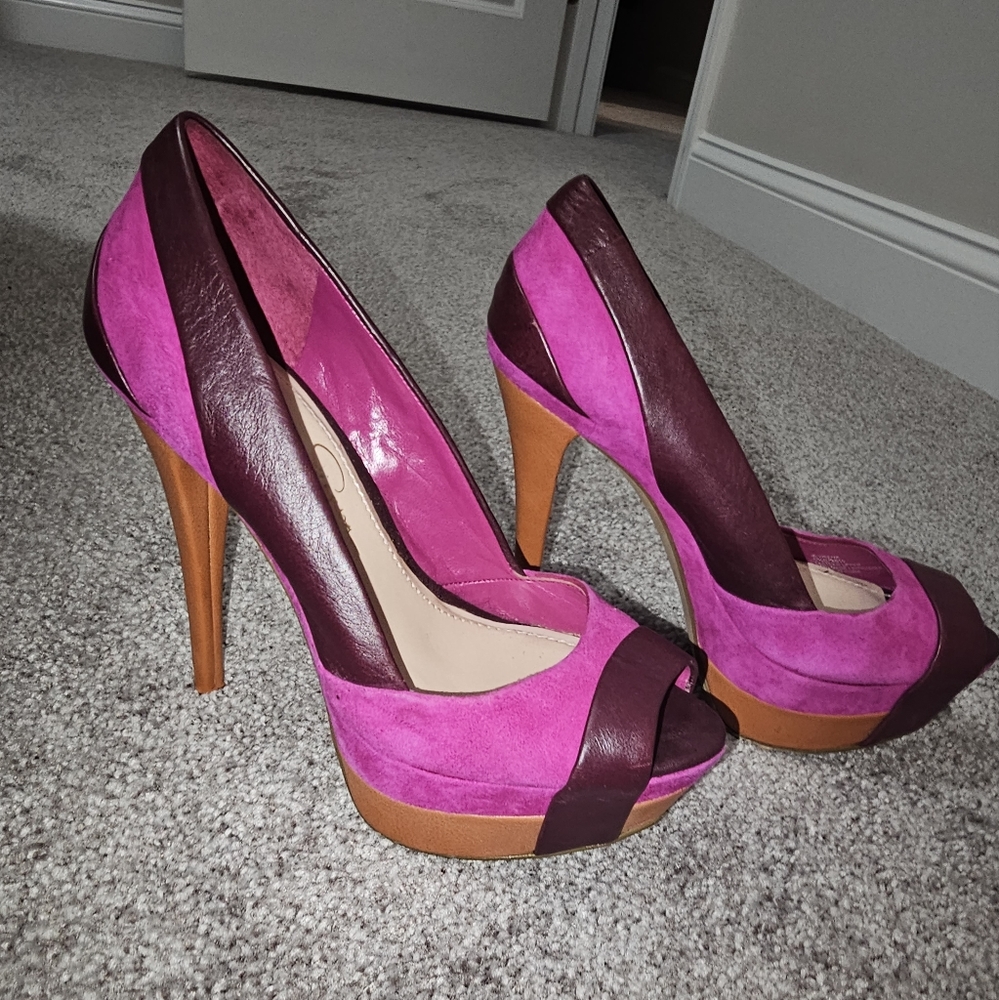 Gently used Jessica simpson heels